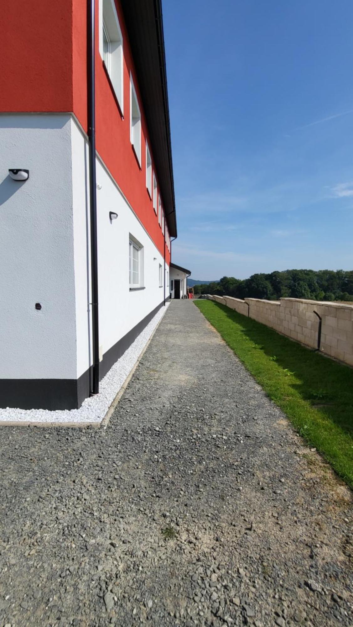 Apartamenty Czerwona Stodola Клодзко Экстерьер фото